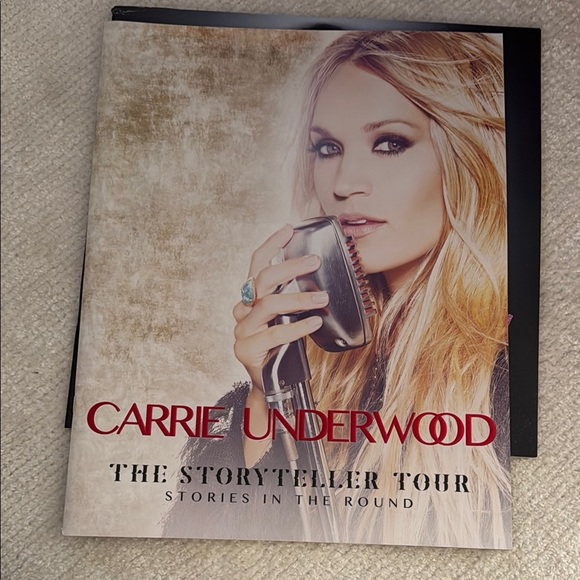 Carrie Underwood Tour Program Collection - Picture 5 of 7